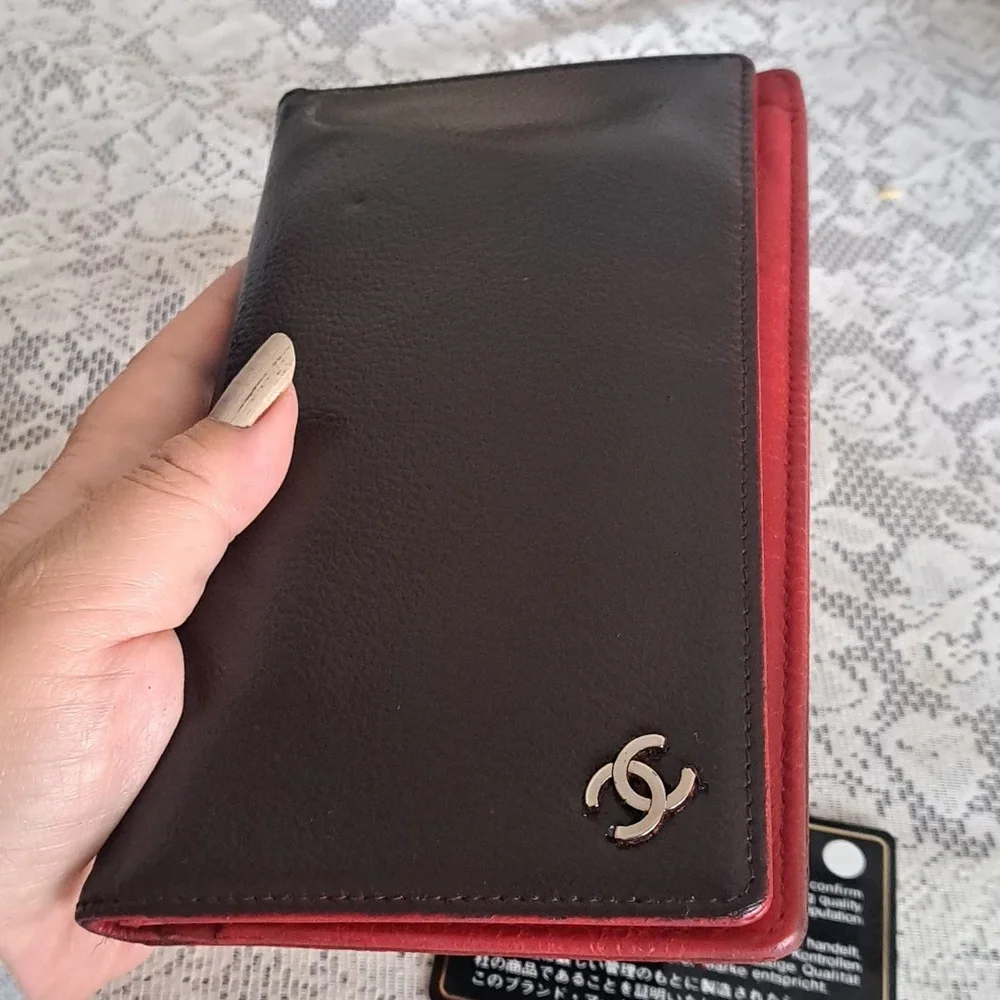 Authentic Vintage Chanel Wallet Checkbook France - Picture 8 of 8